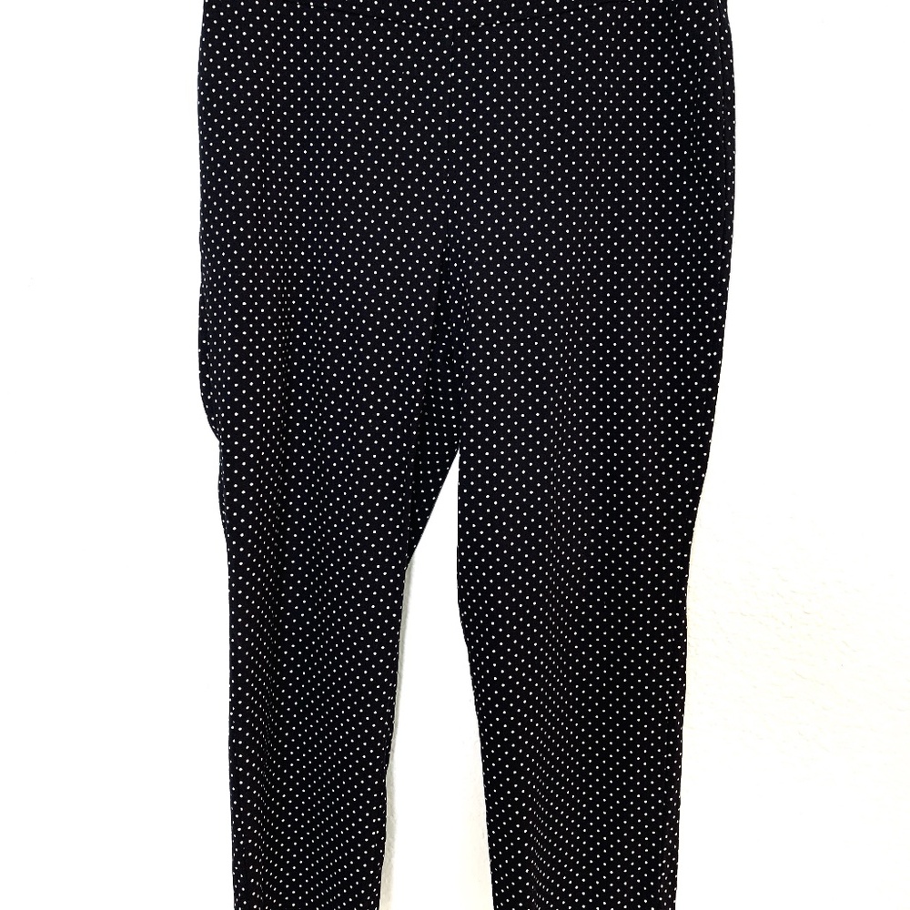 Chico's So Slimming Crop Black Polka Dot Pants 1.5 Size Medium/10 Classic Pullon